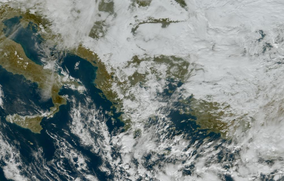 Τελευταία δορυφορική εικόνα νεφοκάλυψης