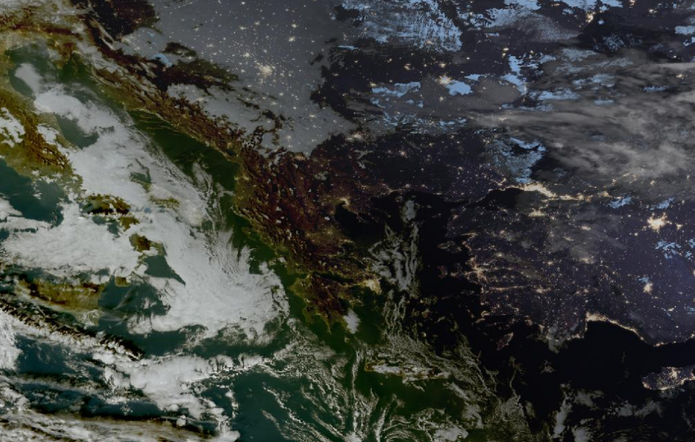 Τελευταία δορυφορική εικόνα νεφοκάλυψης