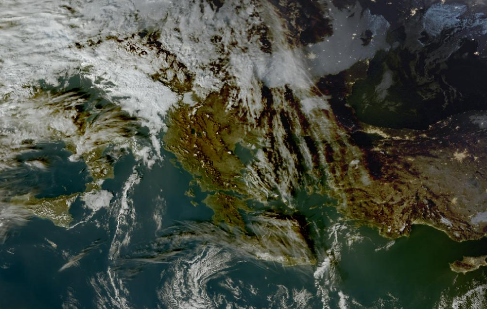 Τελευταία δορυφορική εικόνα νεφοκάλυψης