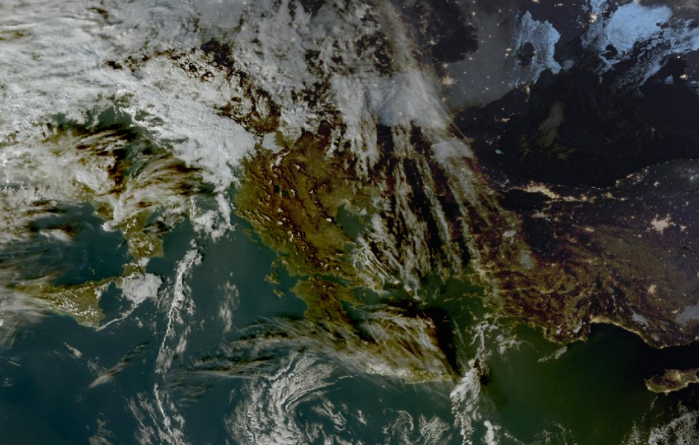 Τελευταία δορυφορική εικόνα νεφοκάλυψης