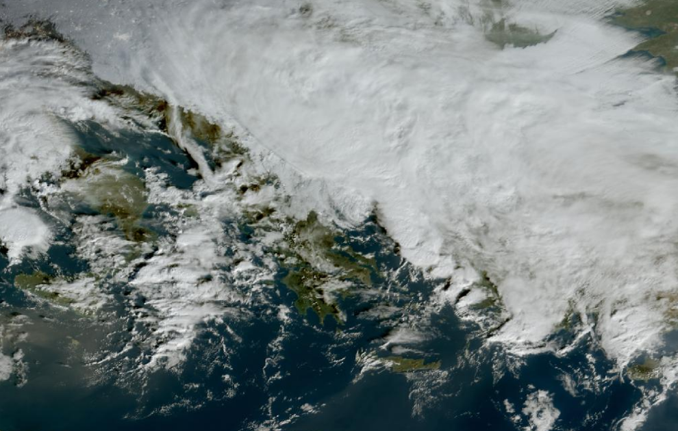 Τελευταία δορυφορική εικόνα νεφοκάλυψης