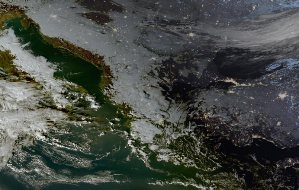 Τελευταία δορυφορική εικόνα νεφοκάλυψης