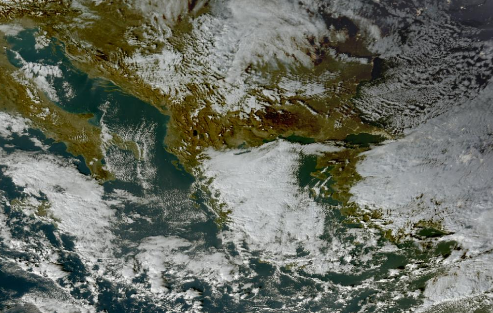 Τελευταία δορυφορική εικόνα νεφοκάλυψης