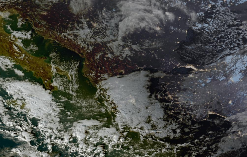 Τελευταία δορυφορική εικόνα νεφοκάλυψης