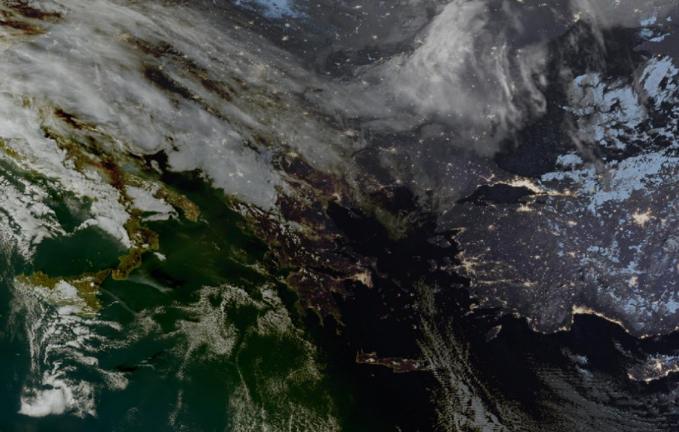 Τελευταία δορυφορική εικόνα νεφοκάλυψης