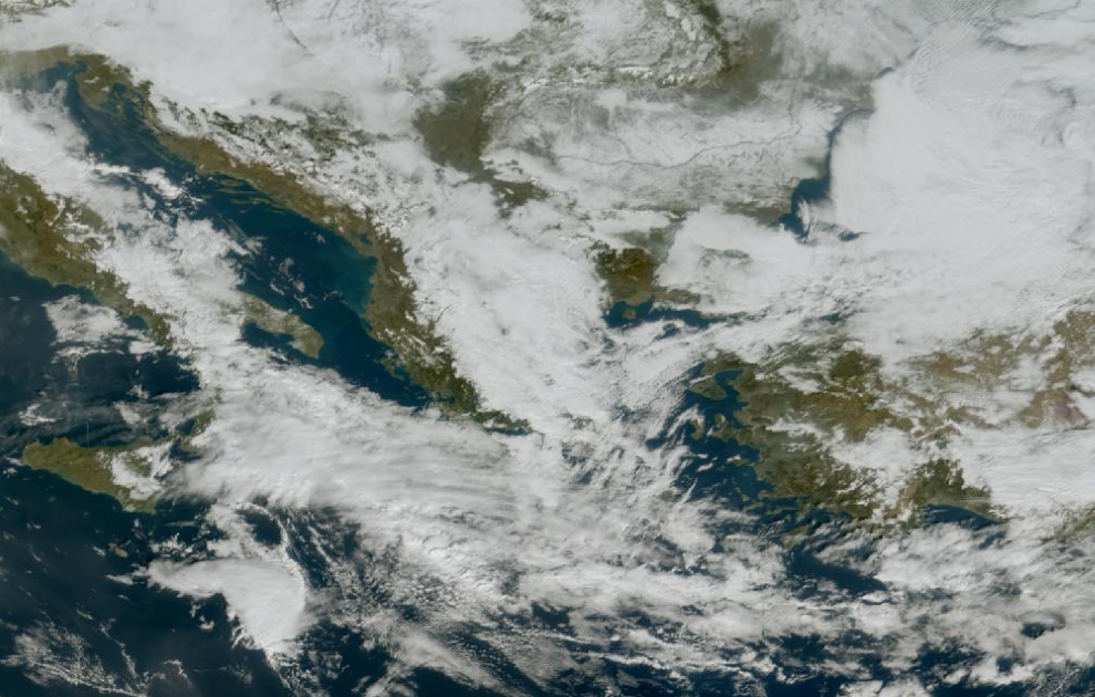 Τελευταία δορυφορική εικόνα νεφοκάλυψης