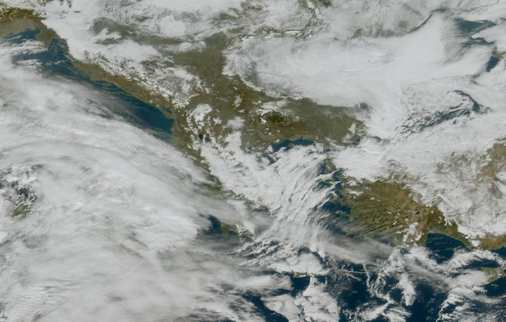 Τελευταία δορυφορική εικόνα νεφοκάλυψης