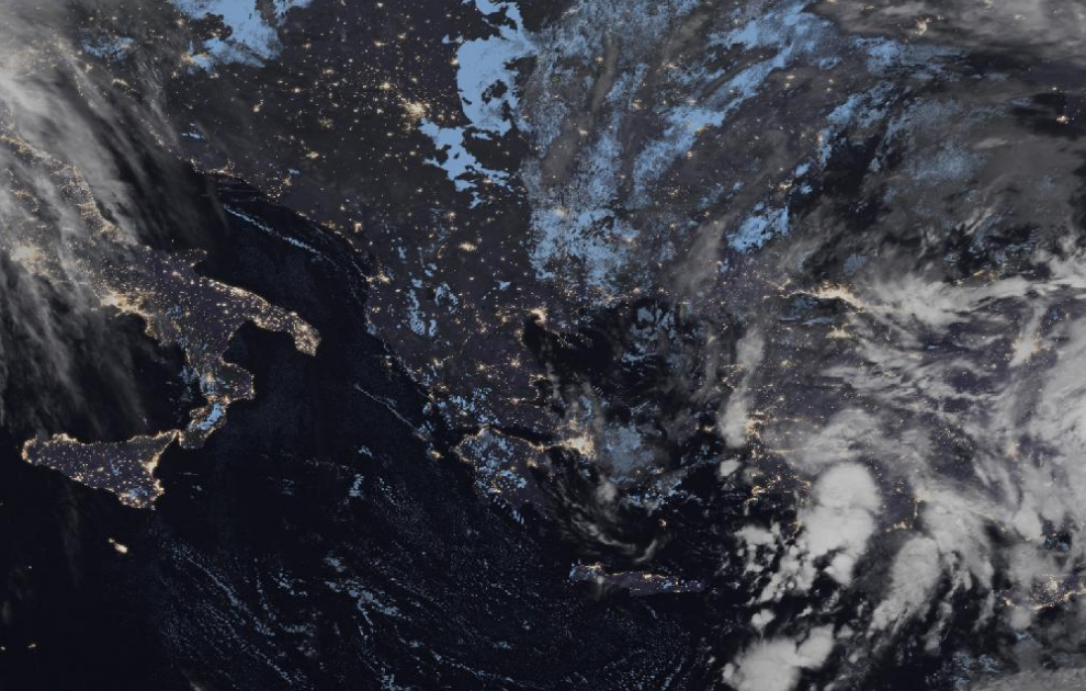 Τελευταία δορυφορική εικόνα νεφοκάλυψης