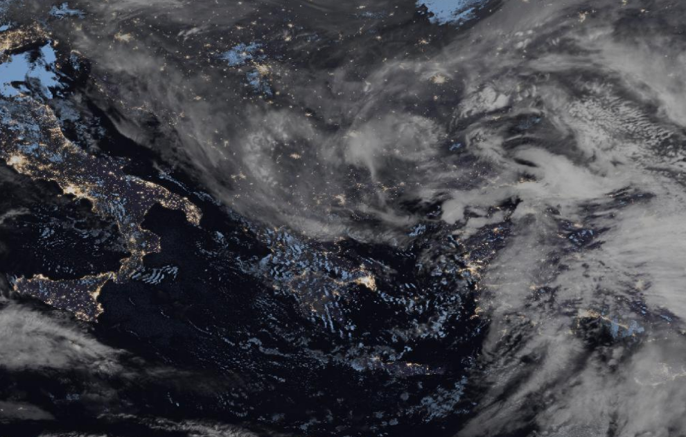 Τελευταία δορυφορική εικόνα νεφοκάλυψης