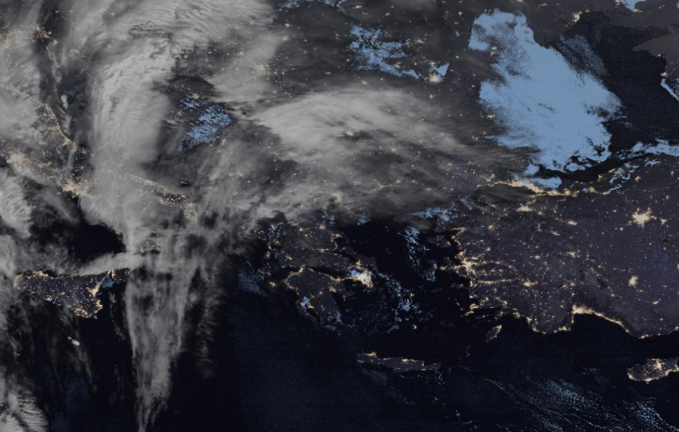 Τελευταία δορυφορική εικόνα νεφοκάλυψης