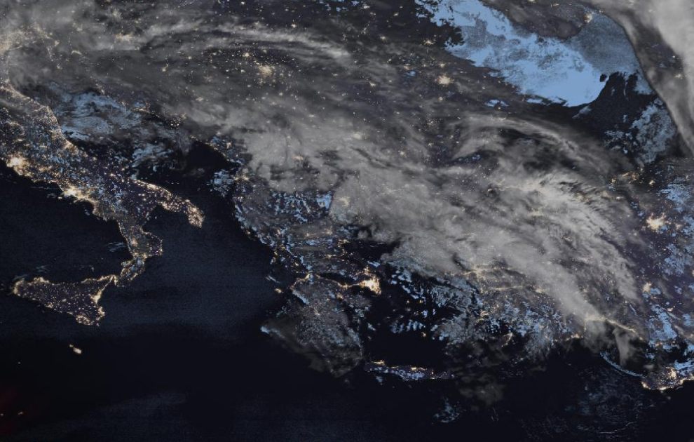 Τελευταία δορυφορική εικόνα νεφοκάλυψης