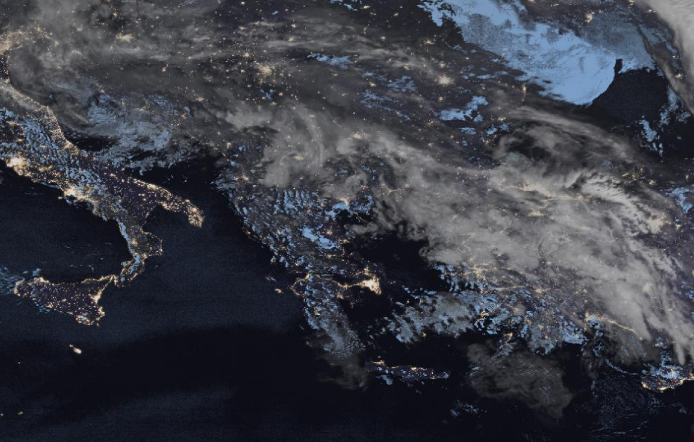 Τελευταία δορυφορική εικόνα νεφοκάλυψης