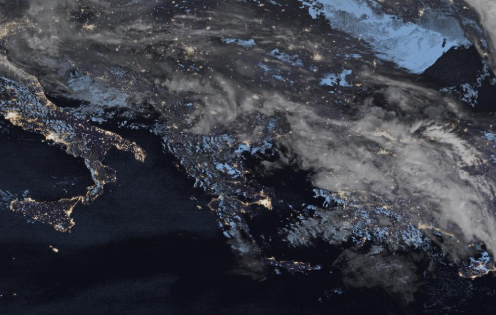 Τελευταία δορυφορική εικόνα νεφοκάλυψης