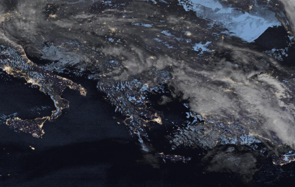 Τελευταία δορυφορική εικόνα νεφοκάλυψης