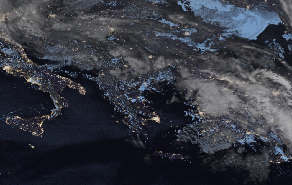 Τελευταία δορυφορική εικόνα νεφοκάλυψης