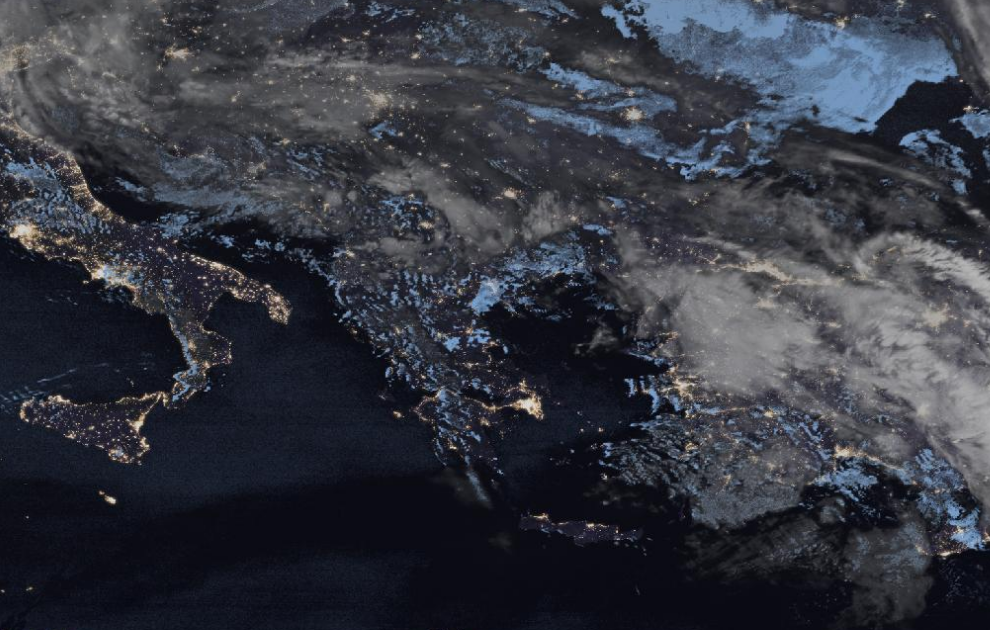 Τελευταία δορυφορική εικόνα νεφοκάλυψης