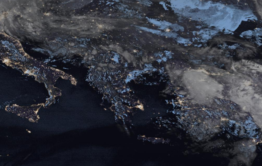 Τελευταία δορυφορική εικόνα νεφοκάλυψης