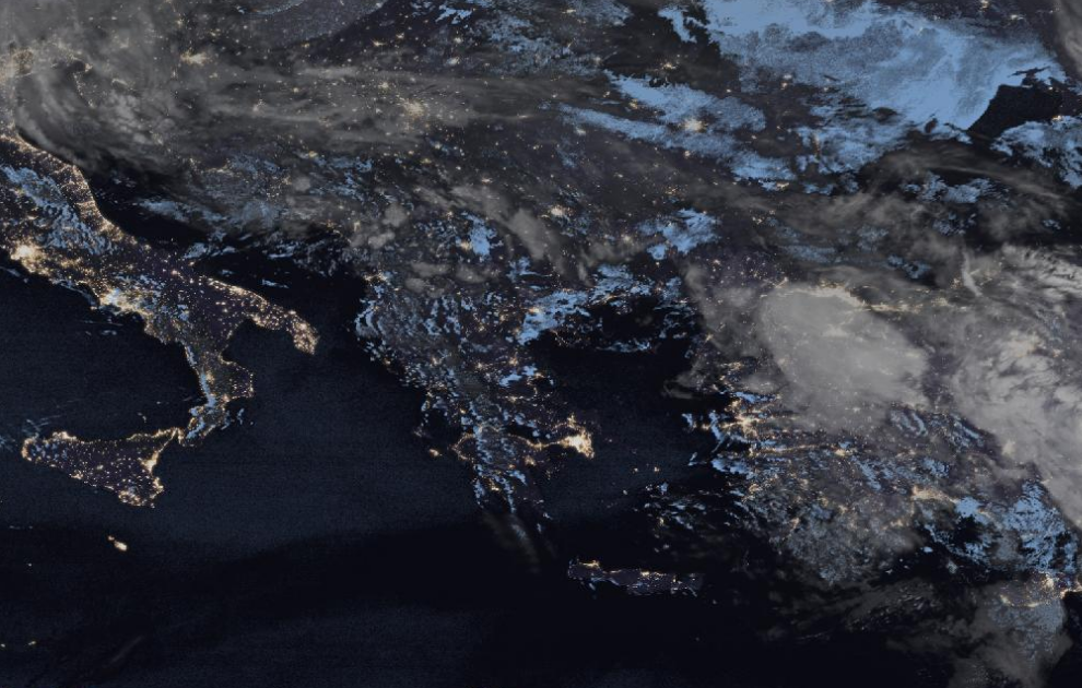 Τελευταία δορυφορική εικόνα νεφοκάλυψης