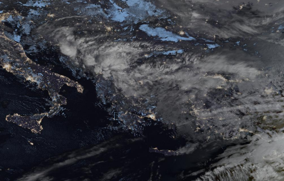 Τελευταία δορυφορική εικόνα νεφοκάλυψης