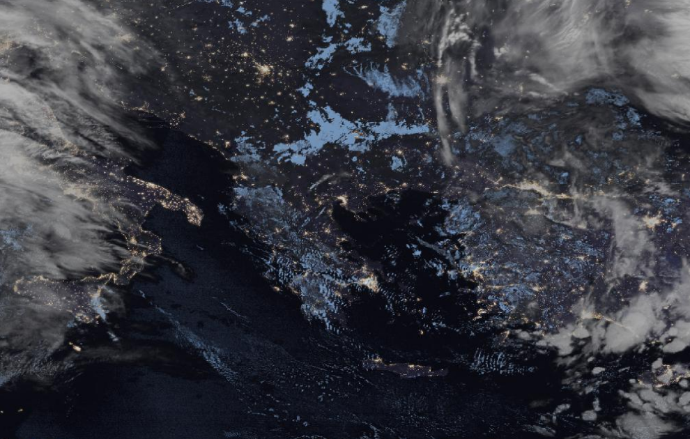 Τελευταία δορυφορική εικόνα νεφοκάλυψης