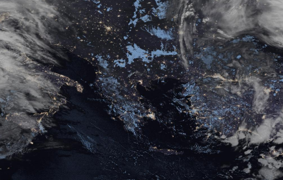 Τελευταία δορυφορική εικόνα νεφοκάλυψης