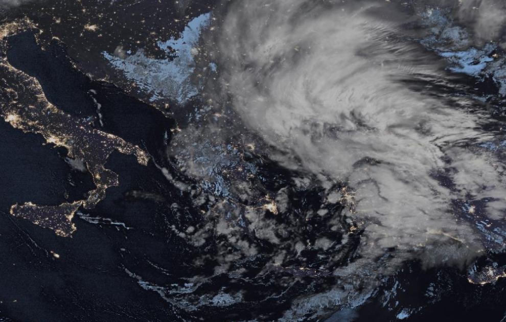 Τελευταία δορυφορική εικόνα νεφοκάλυψης