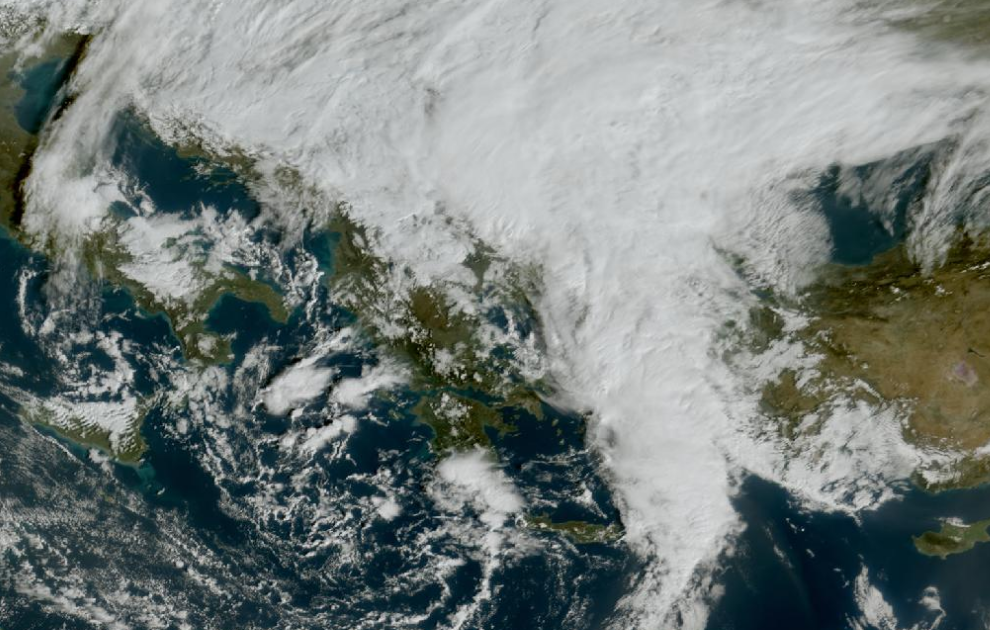 Τελευταία δορυφορική εικόνα νεφοκάλυψης