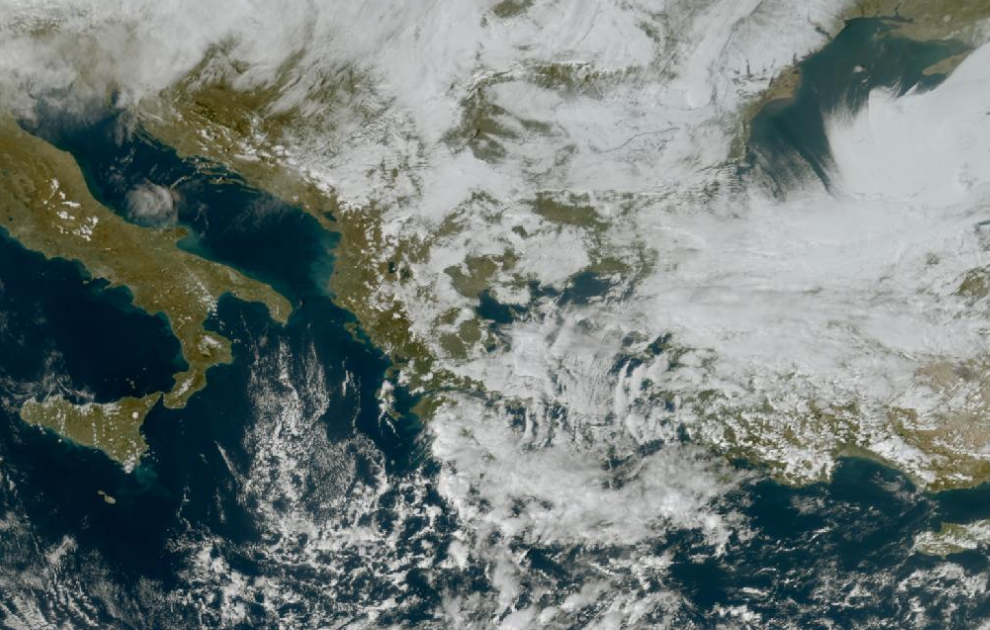 Τελευταία δορυφορική εικόνα νεφοκάλυψης