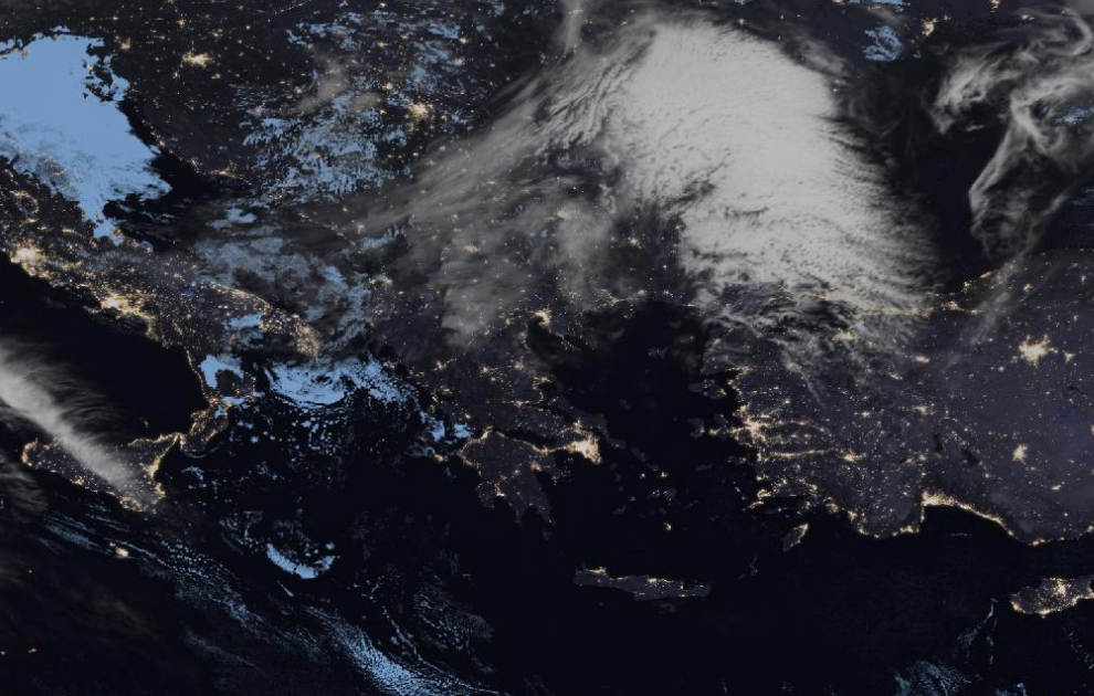 Τελευταία δορυφορική εικόνα νεφοκάλυψης