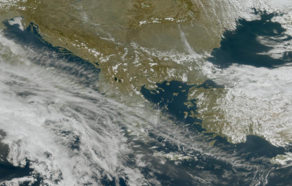 Τελευταία δορυφορική εικόνα νεφοκάλυψης