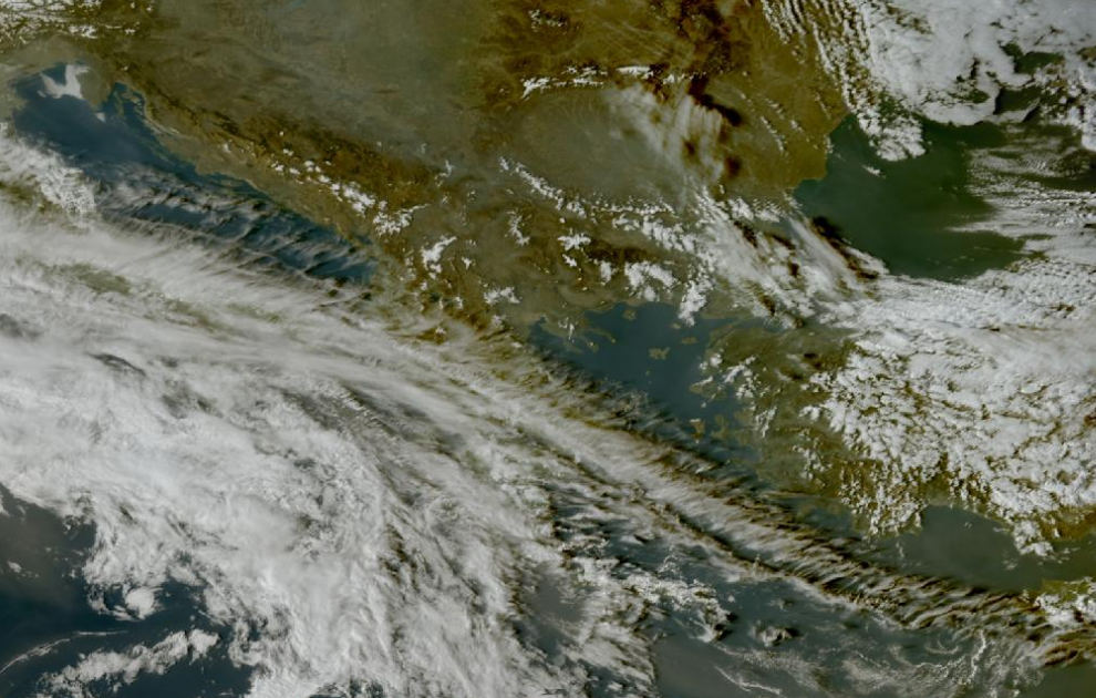 Τελευταία δορυφορική εικόνα νεφοκάλυψης