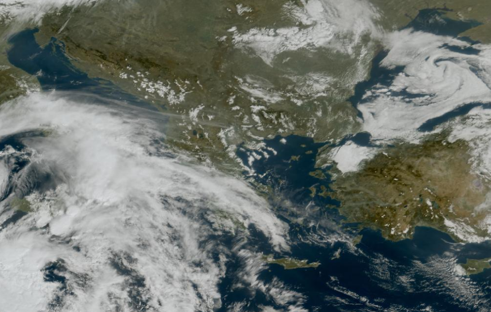 Τελευταία δορυφορική εικόνα νεφοκάλυψης