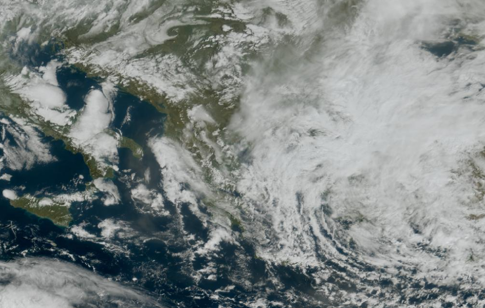 Τελευταία δορυφορική εικόνα νεφοκάλυψης