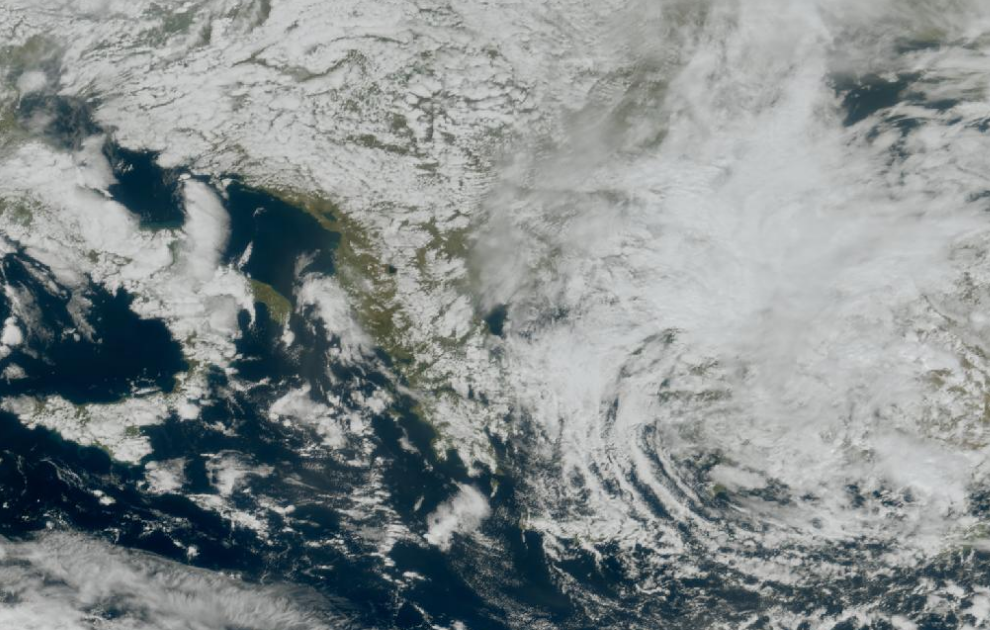 Τελευταία δορυφορική εικόνα νεφοκάλυψης