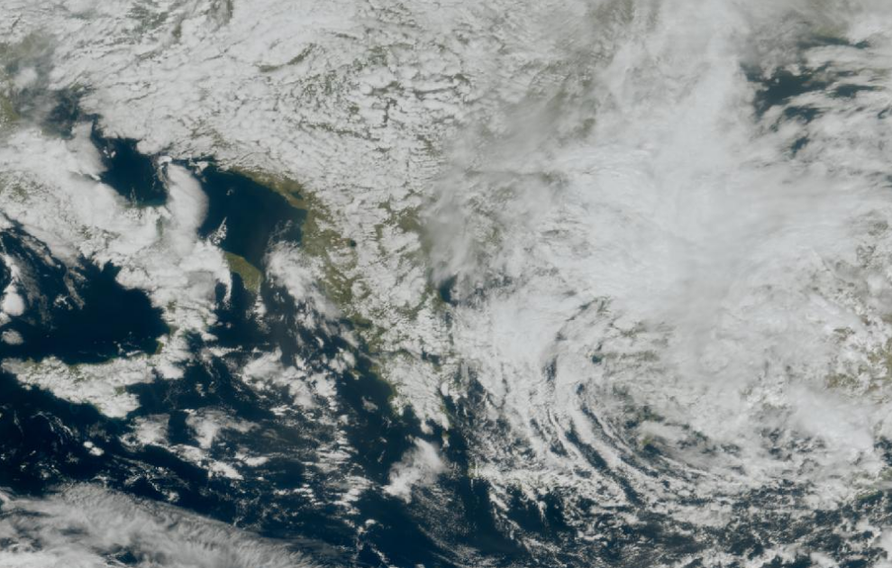 Τελευταία δορυφορική εικόνα νεφοκάλυψης