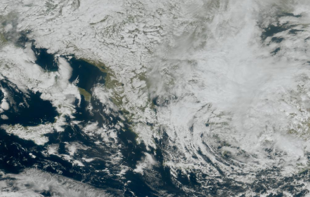 Τελευταία δορυφορική εικόνα νεφοκάλυψης