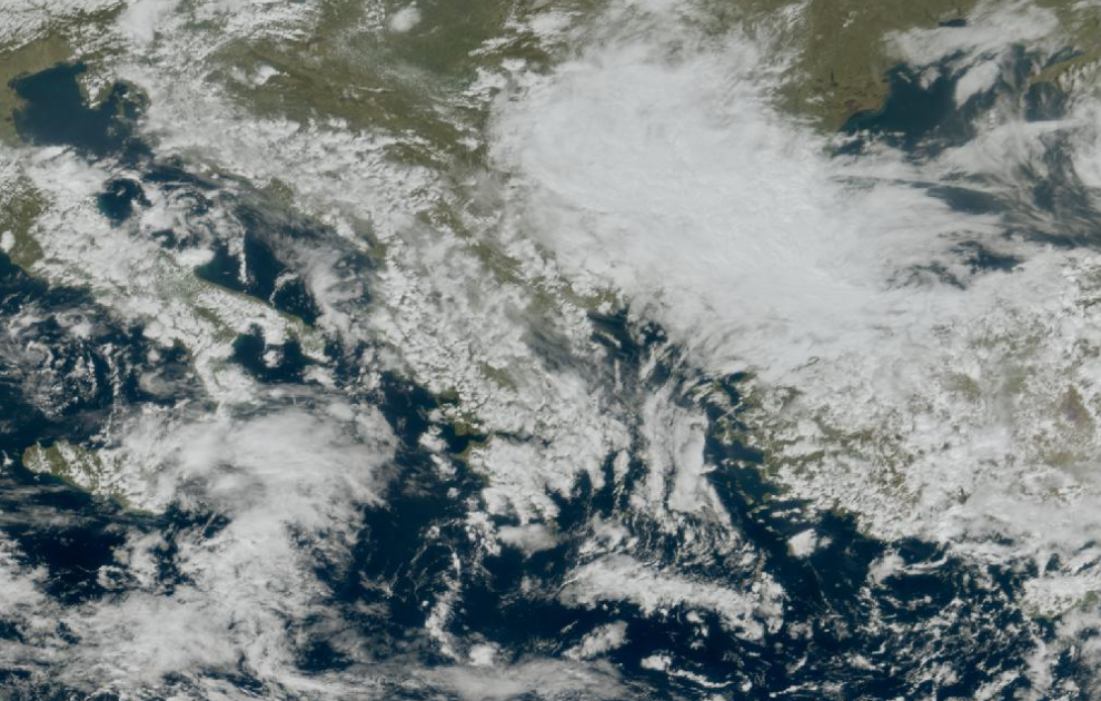 Τελευταία δορυφορική εικόνα νεφοκάλυψης