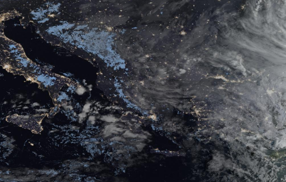 Τελευταία δορυφορική εικόνα νεφοκάλυψης