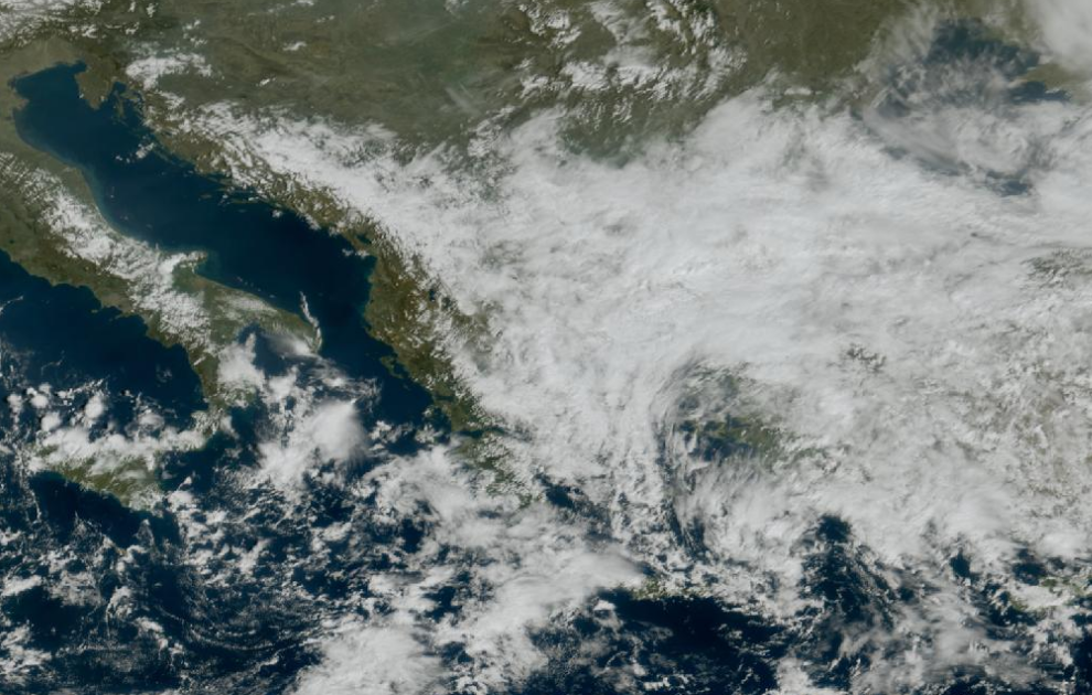 Τελευταία δορυφορική εικόνα νεφοκάλυψης