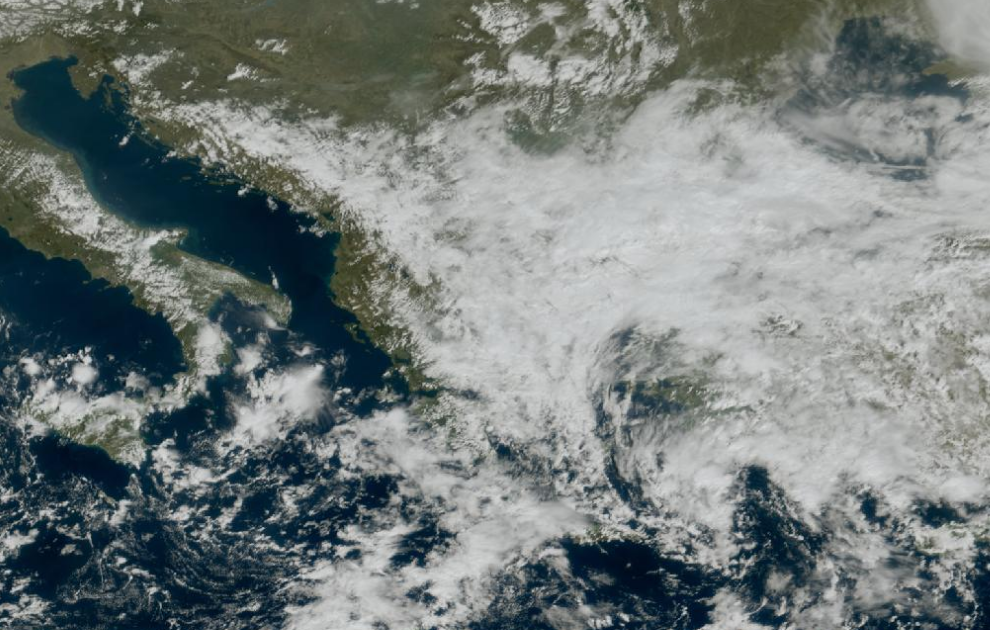 Τελευταία δορυφορική εικόνα νεφοκάλυψης