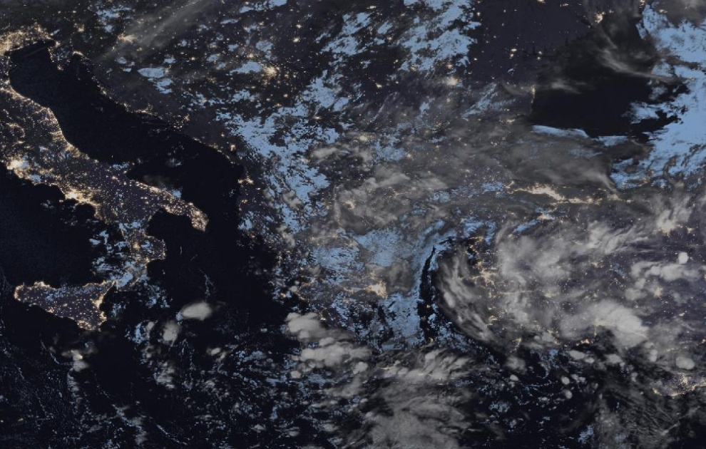 Τελευταία δορυφορική εικόνα νεφοκάλυψης