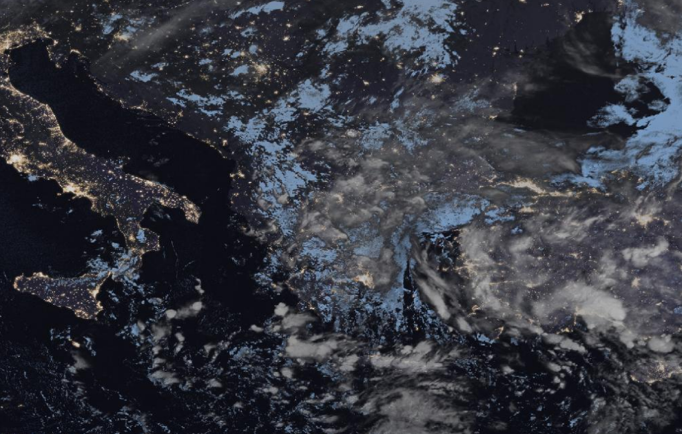 Τελευταία δορυφορική εικόνα νεφοκάλυψης