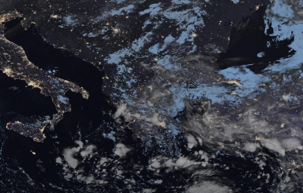 Τελευταία δορυφορική εικόνα νεφοκάλυψης