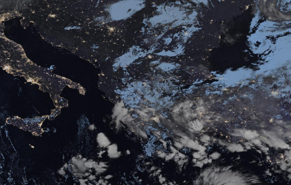 Τελευταία δορυφορική εικόνα νεφοκάλυψης