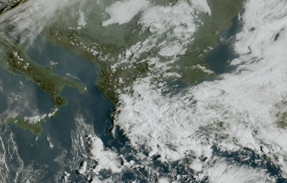 Τελευταία δορυφορική εικόνα νεφοκάλυψης