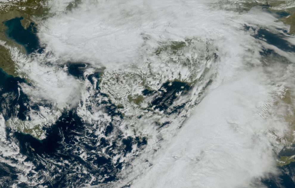 Τελευταία δορυφορική εικόνα νεφοκάλυψης