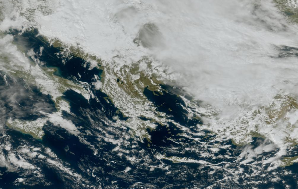 Τελευταία δορυφορική εικόνα νεφοκάλυψης