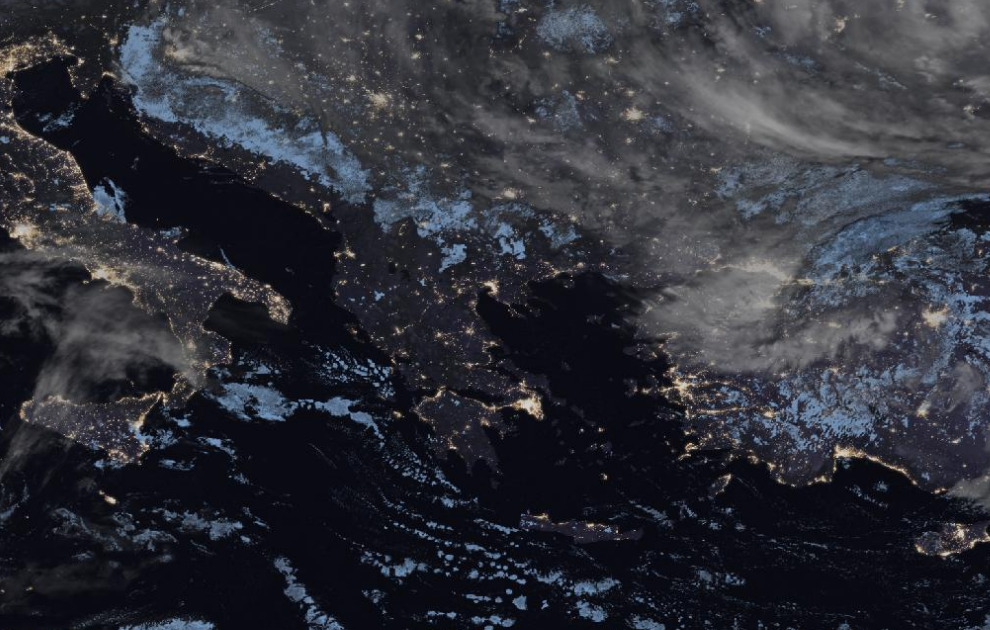 Τελευταία δορυφορική εικόνα νεφοκάλυψης