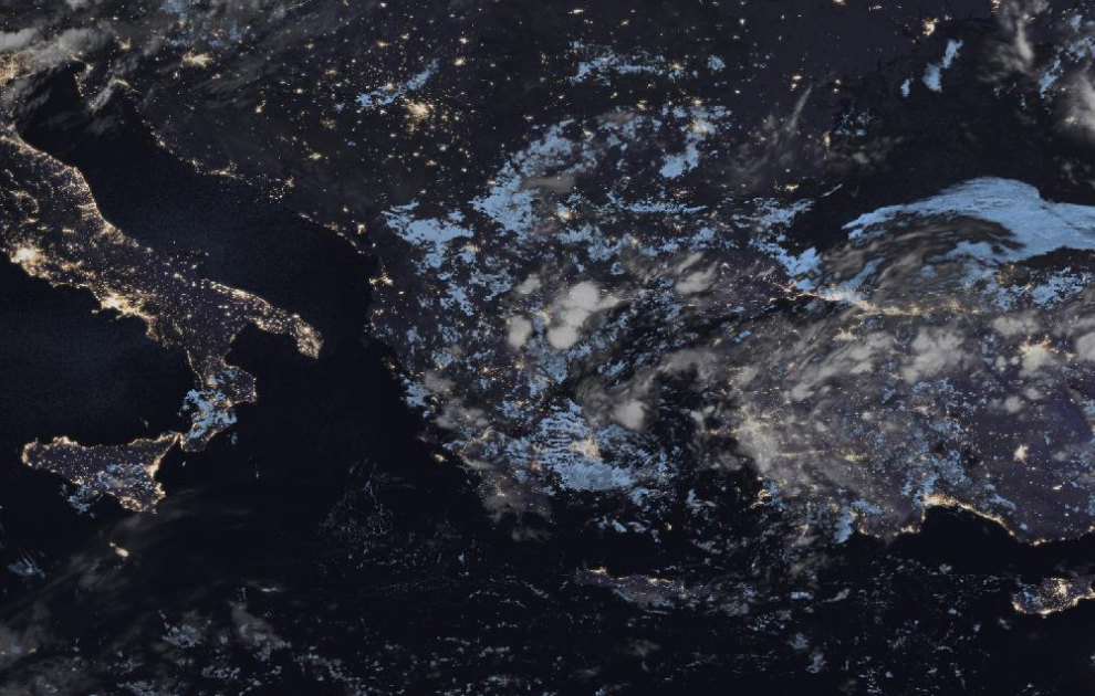 Τελευταία δορυφορική εικόνα νεφοκάλυψης