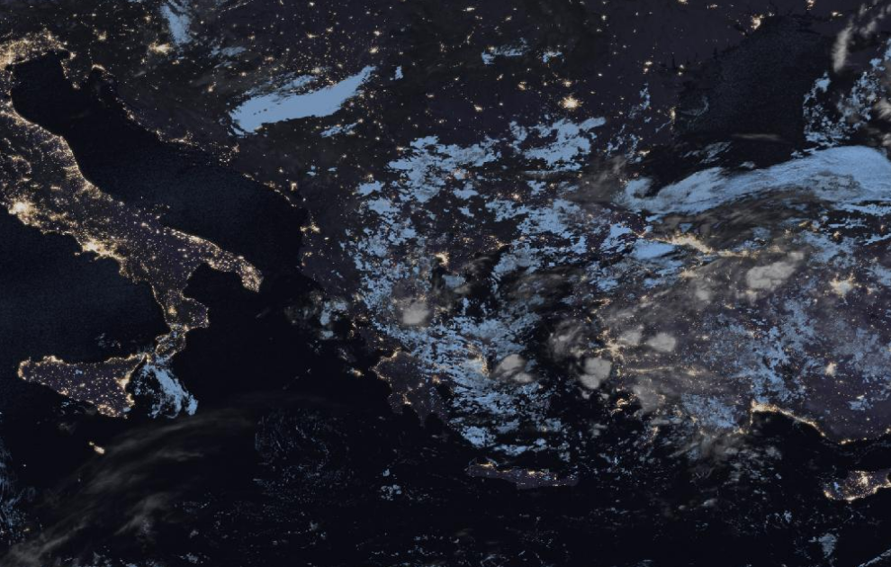 Τελευταία δορυφορική εικόνα νεφοκάλυψης